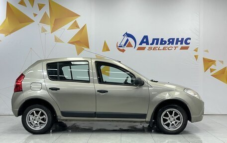 Renault Sandero I, 2011 год, 490 000 рублей, 2 фотография