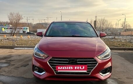 Hyundai Solaris II рестайлинг, 2017 год, 1 900 000 рублей, 2 фотография