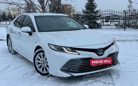 Toyota Camry, 2019 год, 3 070 000 рублей, 11 фотография