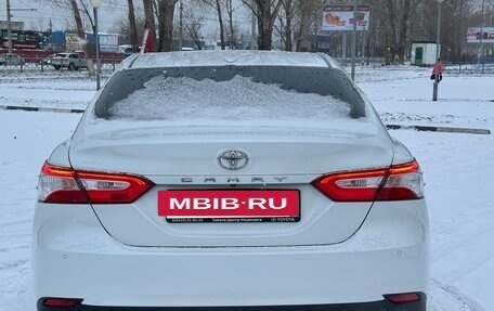 Toyota Camry, 2019 год, 3 070 000 рублей, 6 фотография