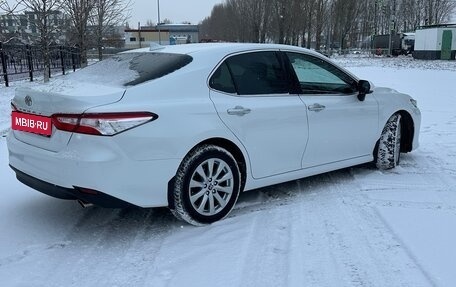 Toyota Camry, 2019 год, 3 070 000 рублей, 16 фотография