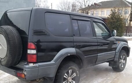 Toyota Land Cruiser Prado 90 рестайлинг, 1997 год, 1 050 000 рублей, 5 фотография