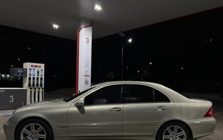 Mercedes-Benz C-Класс, 2006 год, 855 000 рублей, 11 фотография