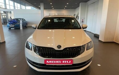 Skoda Octavia, 2018 год, 1 890 000 рублей, 8 фотография