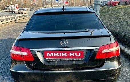 Mercedes-Benz E-Класс, 2011 год, 1 450 000 рублей, 2 фотография