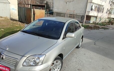 Toyota Avensis III рестайлинг, 2003 год, 800 000 рублей, 7 фотография