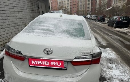 Toyota Corolla, 2018 год, 1 950 000 рублей, 5 фотография