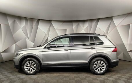 Volkswagen Tiguan II, 2021 год, 2 743 000 рублей, 5 фотография