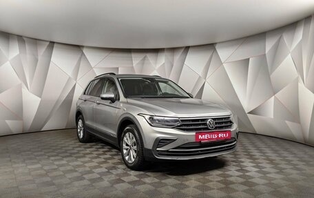 Volkswagen Tiguan II, 2021 год, 2 743 000 рублей, 3 фотография