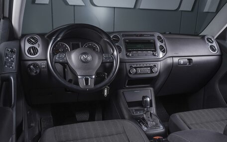 Volkswagen Tiguan I, 2014 год, 1 599 000 рублей, 6 фотография