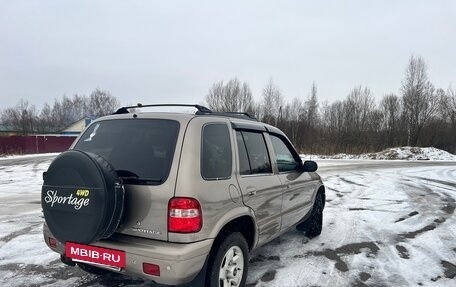 KIA Sportage IV рестайлинг, 2002 год, 650 000 рублей, 3 фотография