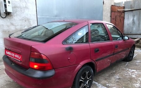 Opel Vectra B рестайлинг, 1996 год, 110 000 рублей, 3 фотография