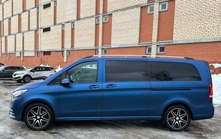 Mercedes-Benz V-Класс, 2017 год, 7 000 000 рублей, 10 фотография