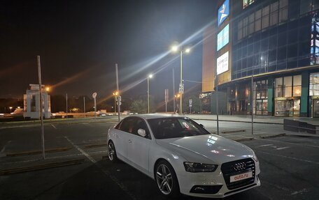 Audi A4, 2015 год, 1 810 000 рублей, 9 фотография