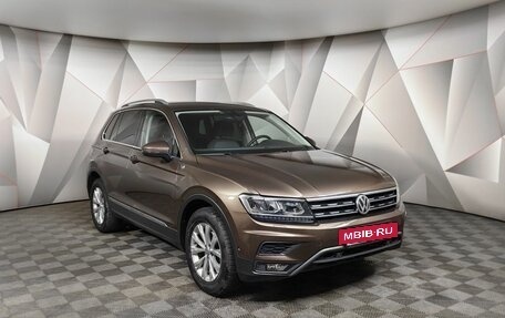 Volkswagen Tiguan II, 2017 год, 2 365 000 рублей, 3 фотография