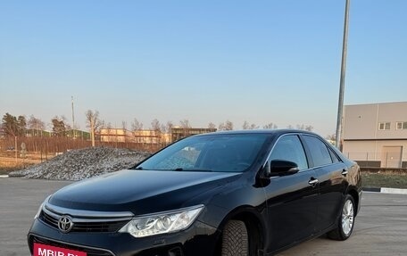 Toyota Camry, 2015 год, 2 550 000 рублей, 2 фотография