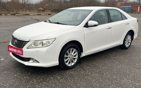 Toyota Camry, 2012 год, 1 499 000 рублей, 3 фотография