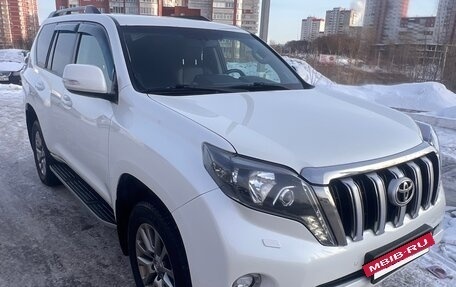 Toyota Land Cruiser Prado 150 рестайлинг 2, 2016 год, 3 850 000 рублей, 3 фотография