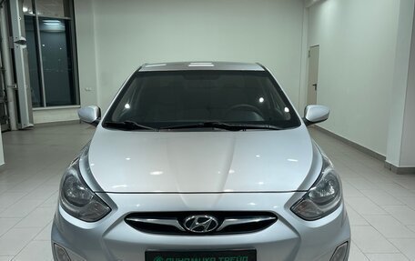 Hyundai Solaris II рестайлинг, 2012 год, 743 000 рублей, 2 фотография