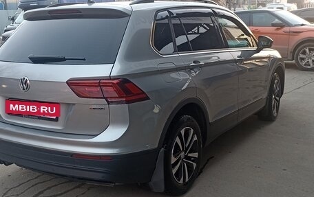 Volkswagen Tiguan II, 2019 год, 2 630 000 рублей, 11 фотография