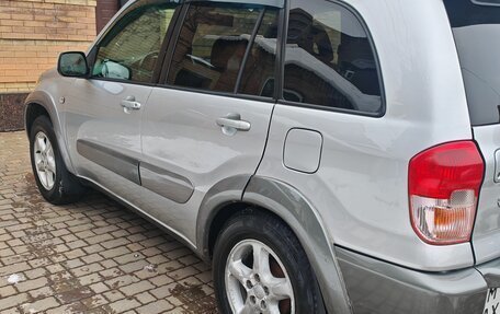 Toyota RAV4, 2001 год, 690 000 рублей, 4 фотография