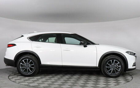 Mazda CX-4, 2023 год, 2 947 000 рублей, 4 фотография