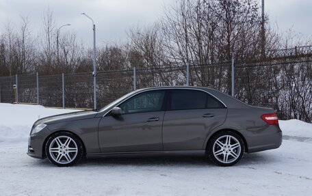 Mercedes-Benz E-Класс, 2011 год, 1 970 000 рублей, 5 фотография