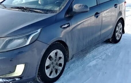 KIA Rio III рестайлинг, 2013 год, 800 000 рублей, 1 фотография