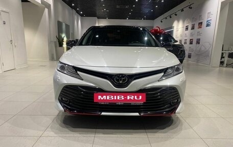 Toyota Camry, 2021 год, 3 459 000 рублей, 2 фотография