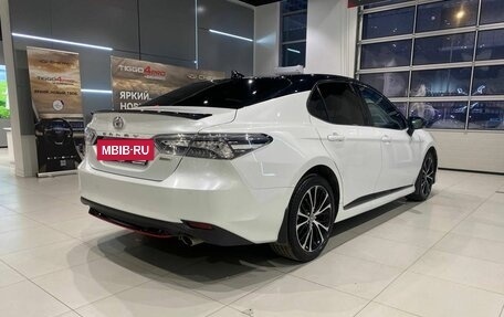 Toyota Camry, 2021 год, 3 459 000 рублей, 6 фотография