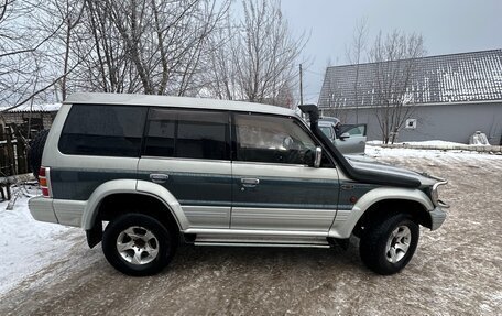 Mitsubishi Pajero III рестайлинг, 1997 год, 770 000 рублей, 3 фотография