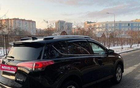 Toyota RAV4, 2017 год, 2 850 000 рублей, 5 фотография