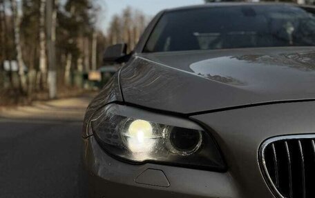 BMW 5 серия, 2010 год, 1 500 000 рублей, 2 фотография