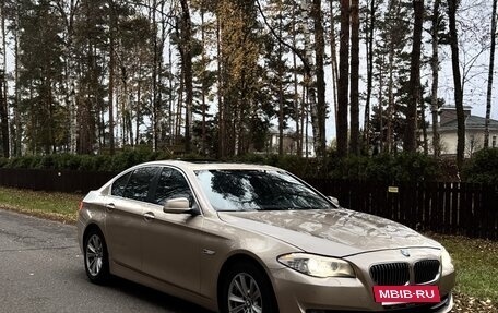 BMW 5 серия, 2010 год, 1 500 000 рублей, 14 фотография