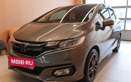 Honda Fit III, 2019 год, 1 375 000 рублей, 3 фотография