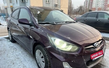 Hyundai Solaris II рестайлинг, 2011 год, 849 000 рублей, 2 фотография