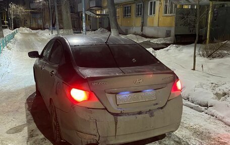 Hyundai Solaris II рестайлинг, 2011 год, 400 000 рублей, 4 фотография