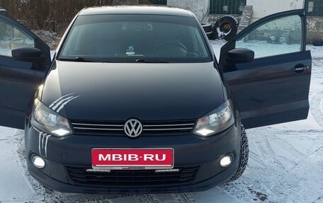 Volkswagen Polo VI (EU Market), 2011 год, 749 000 рублей, 33 фотография