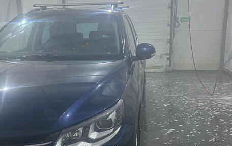 Volkswagen Tiguan I, 2012 год, 1 800 000 рублей, 18 фотография