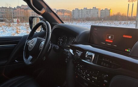 Lexus LX III, 2017 год, 9 500 000 рублей, 33 фотография