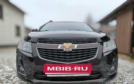 Chevrolet Cruze II, 2013 год, 990 000 рублей, 3 фотография