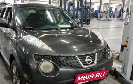 Nissan Juke II, 2013 год, 1 000 000 рублей, 2 фотография