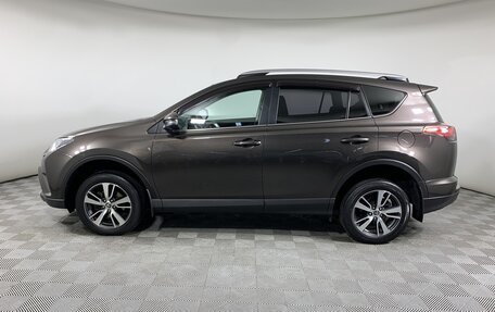 Toyota RAV4, 2018 год, 2 310 000 рублей, 8 фотография