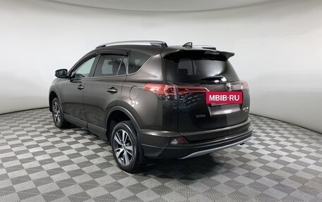 Toyota RAV4, 2018 год, 2 310 000 рублей, 7 фотография