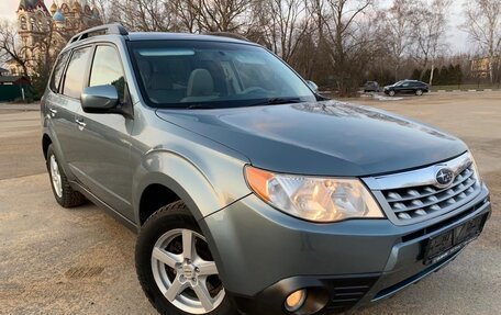 Subaru Forester, 2012 год, 1 390 000 рублей, 2 фотография