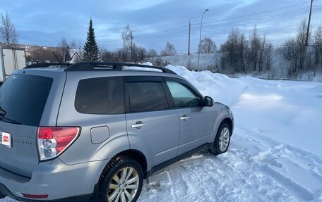 Subaru Forester, 2011 год, 1 000 000 рублей, 2 фотография