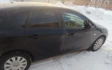 Opel Astra J, 2013 год, 720 000 рублей, 7 фотография