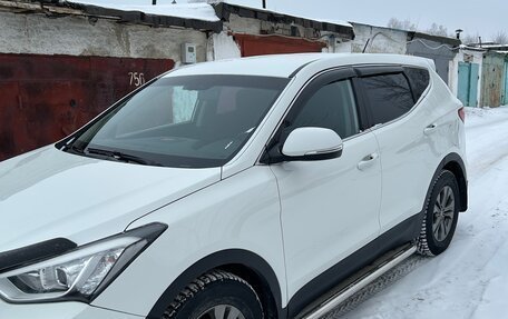 Hyundai Santa Fe III рестайлинг, 2015 год, 2 300 000 рублей, 2 фотография