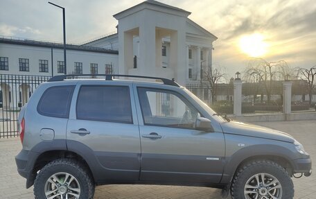 Chevrolet Niva I рестайлинг, 2012 год, 699 000 рублей, 4 фотография