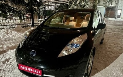 Nissan Leaf I, 2015 год, 865 000 рублей, 1 фотография